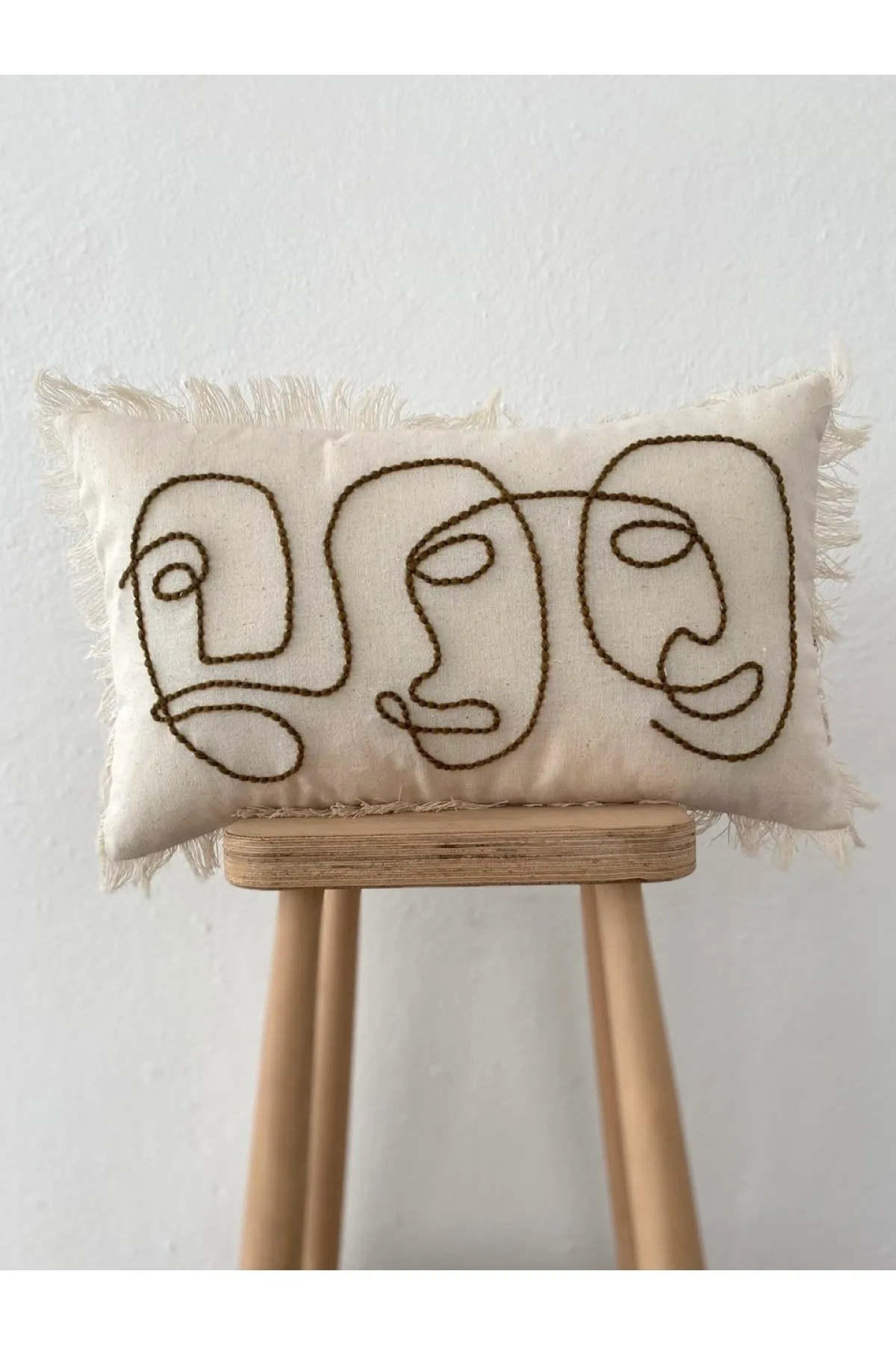 One Line Art Linen Tasseled Punch Cushion Pillow Cover